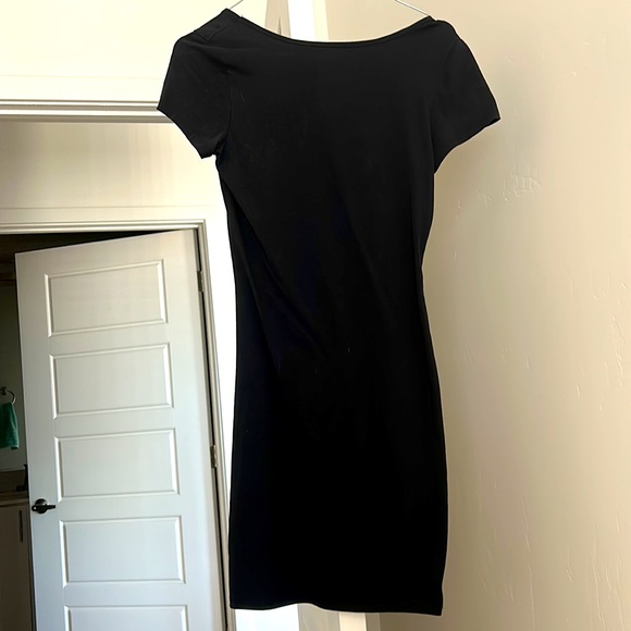 Black Short Sleeve Bodycon Mini Dress Size Small - Picture 2 of 2